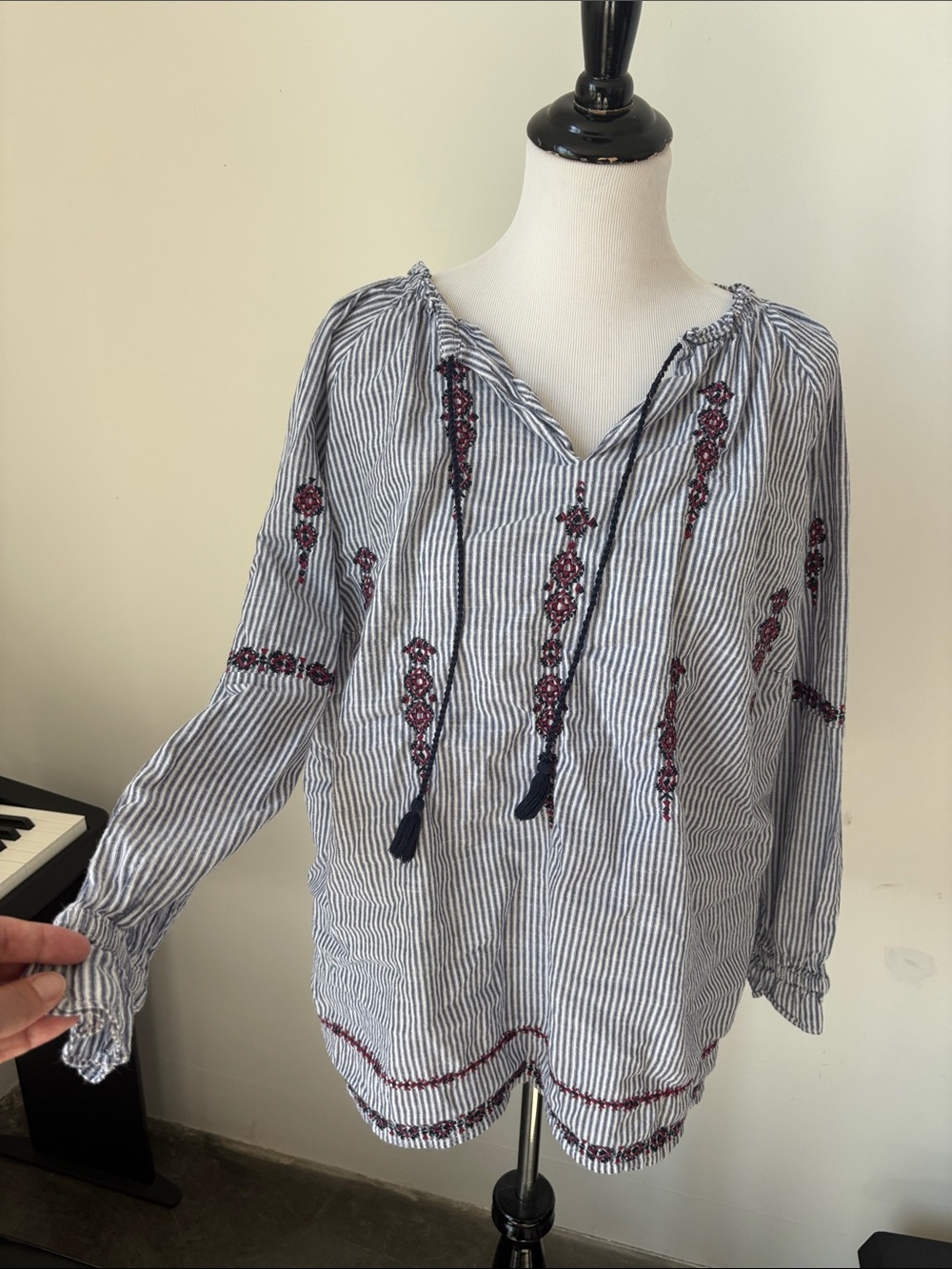 RUFF HEWN - Striped Embroidered Peasant Blouse - Navy & White